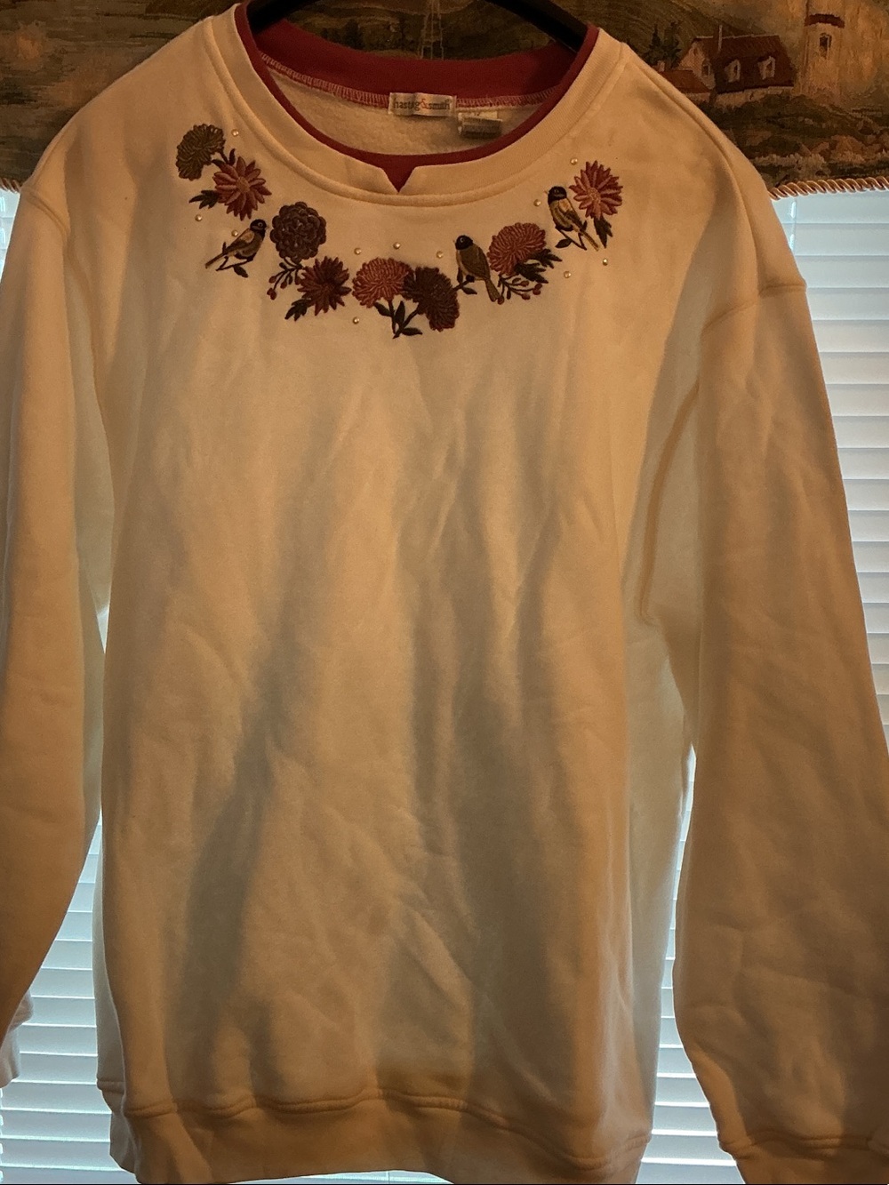 Embroidered Ivory Crewneck Sweatshirt with Floral & Bird Detail
